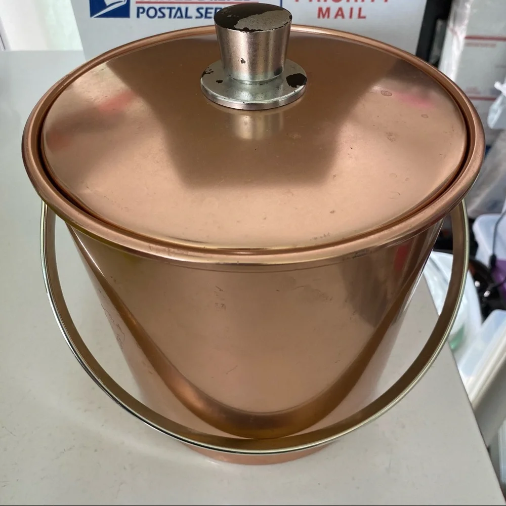 Regal Ware Ice Bucket